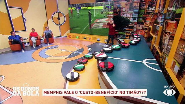 Neto detona metas no contrato de Memphis Depay no Corinthians