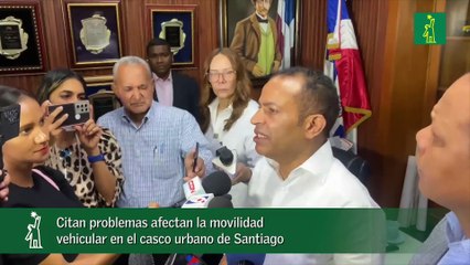 Citan problemas afectan la movilidad vehicular en el casco urbano de Santiago