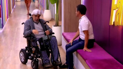 Mauricio OPINA del liderazgo de Coco | La casa de los famosos Colombia