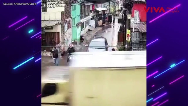 Detik-Detik Geng Misterius Bacok Pak Ogah di Tengah Jalan