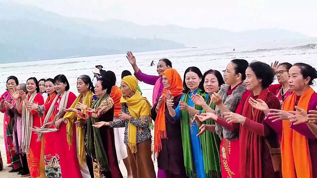 Hãy là bông hoa đẹp nhất