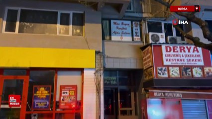 Bursa'da yangın sonrası havalandırmak için girdikleri odada ceset buldular
