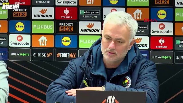 Jose Mourinho'dan yabancı hakem yorumu: Karardan mutluyum!