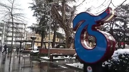 Trabzon şehir merkezi beyaza büründü