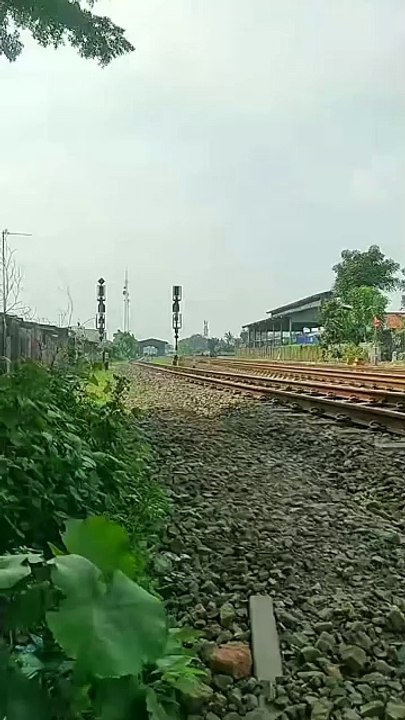 KAI Parahyangan Bandung - Gambir