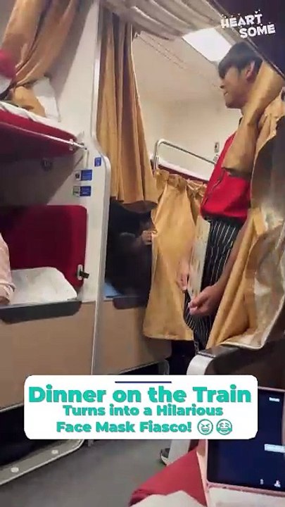 When a Waiter Walks in at the Worst Possible Moment! | Heartsome