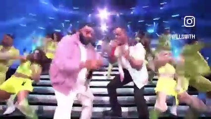 Thalía y Will Smith deslumbran en los “Premios Lo Nuestro 2025”