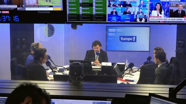 Fermeture de C8 : émue aux larmes, «c'est dégueulasse», lâche une auditrice