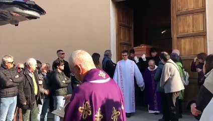 L?ultimo saluto al grande chitarrista?Antonello Coradduzza