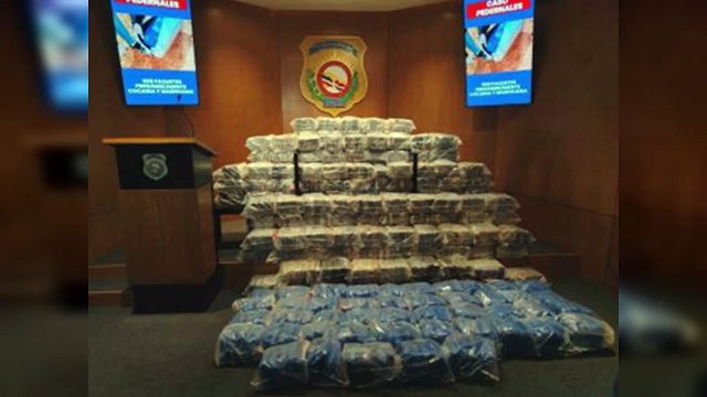 DNCD y Armada incautan 958 paquetes de droga en Pedernales