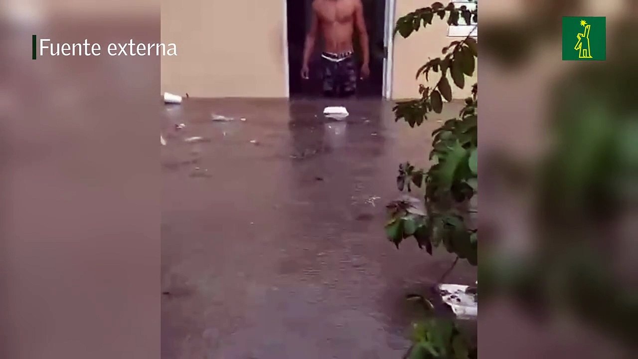 Lluvias provocan desbordamiento de cañadas e inundaciones de viviendas en El Seibo.mp4
