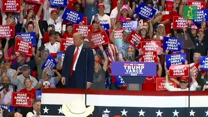 Harris se desmarca de Biden por haber llamado "basura" a los seguidores de Trump