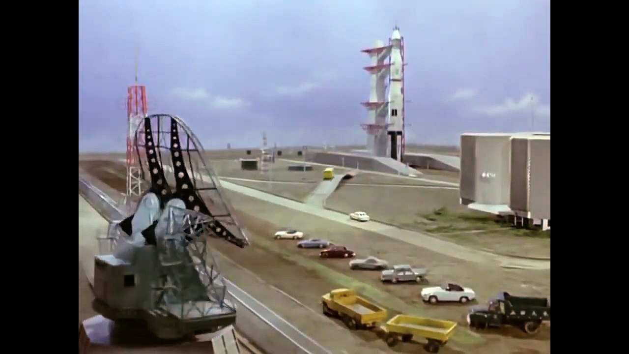 Ultraman_-_Batalha_no_Espaço_(Dublagem_Cinecast