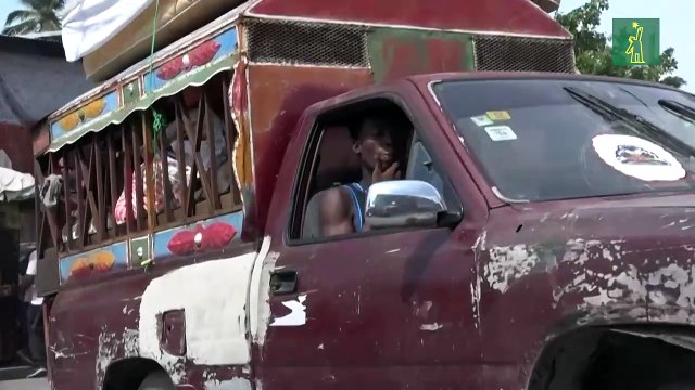 Dos muertos y 5,000 desplazados tras ataques de pandillas en la capital de Haití