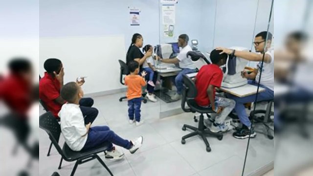 Tabletas amenaza la salud ocular de los niños