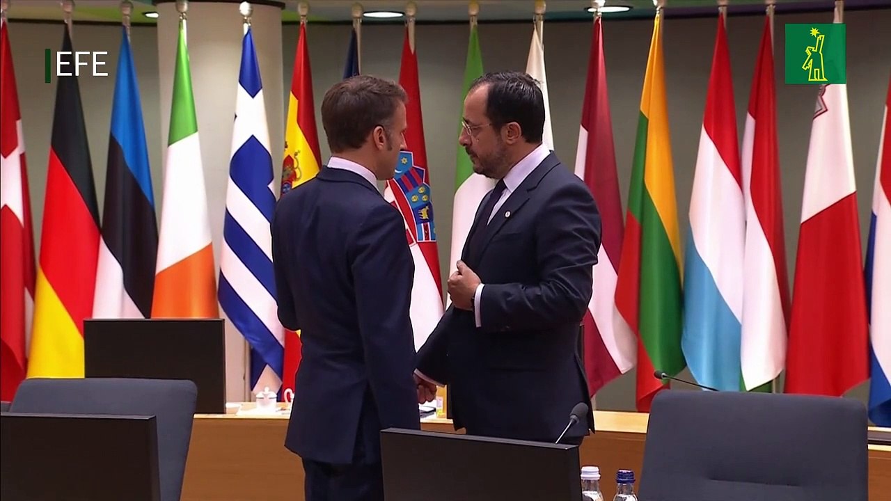 Los líderes de la UE empiezan a considerar la creación de centros de deportación de migrantes en el extranjero.mp4