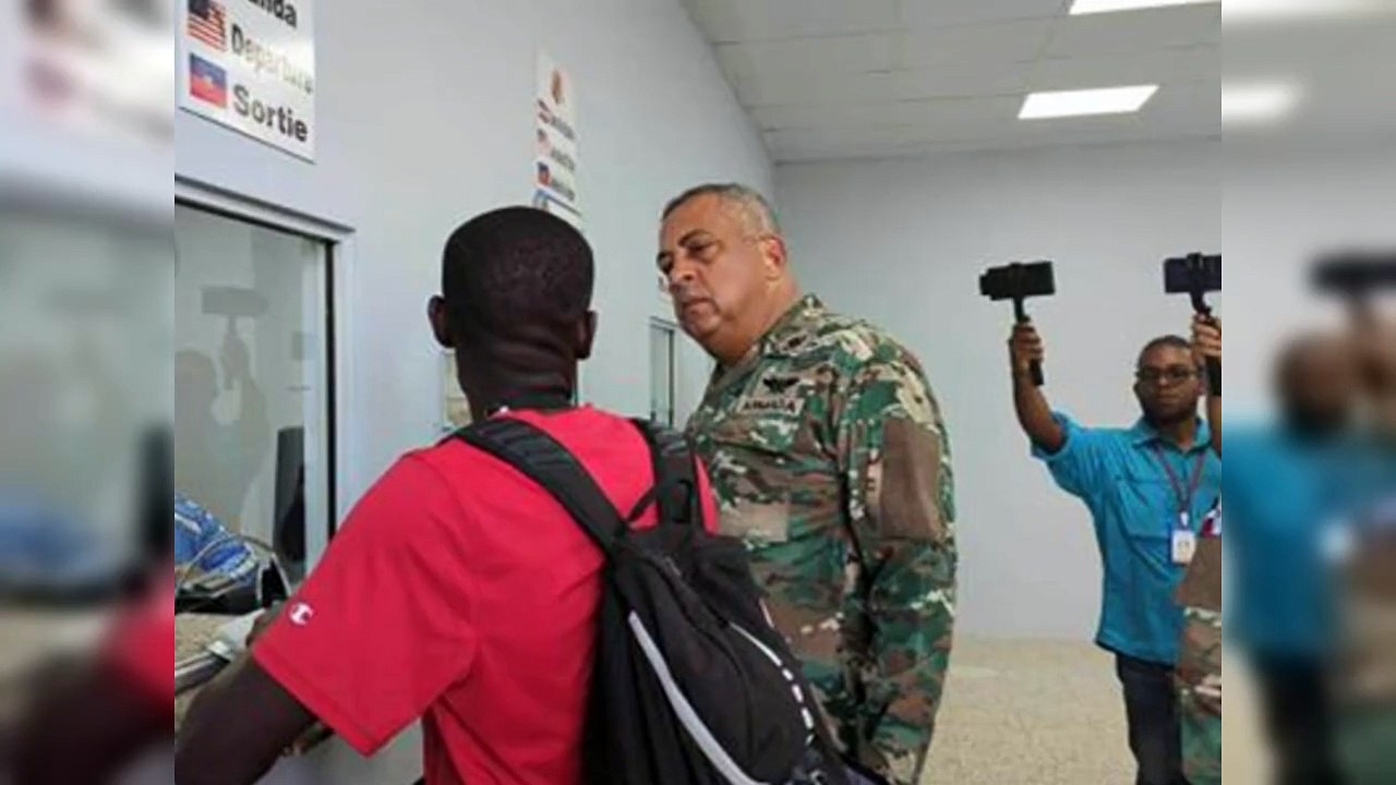 Director de Migración reconoce negocio detrás de haitianos ilegales
