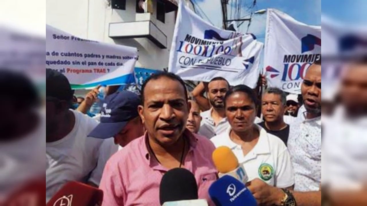 Protesta de choferes del concho en Santiago por inclusión transporte