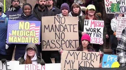 Facebook e Instagram eliminan a uno de los grupos antivacunas más grandes de EEUU