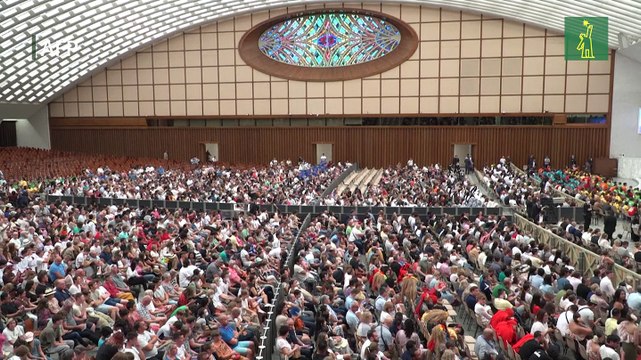 Papa recibió como una bofetada los testimonios de abusos en Canadá