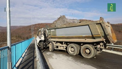 Desescalada en Kosovo: la minoría serbia retira sus barricadas