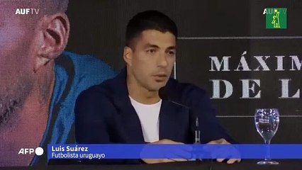 Muy emocionado, Luis Suárez anuncia su retiro de la selección de Uruguay