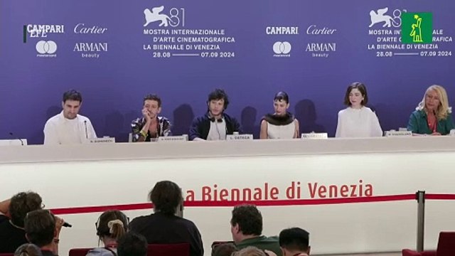 'El Jockey' de Luis Ortega y Úrsula Corberó suelta las riendas de la identidad en Venecia