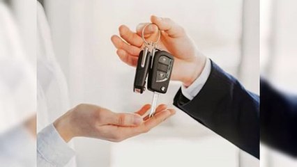 Acusan a una mujer en Santiago de alquilar vehículos para venderlos