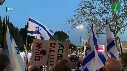 Más de 100.000 israelíes protestan en Jerusalén contra Netanyahu para pedir elecciones