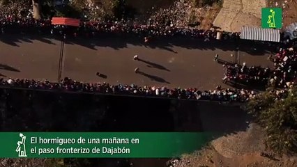 El Hormigueo De Una Mañana En El Paso Fronterizo De Dajabón