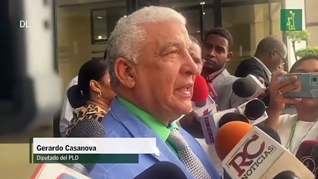 Diputados favorecen que Danilo Medina siga presidiendo el PLD porque es el líder máximo y natural del partido