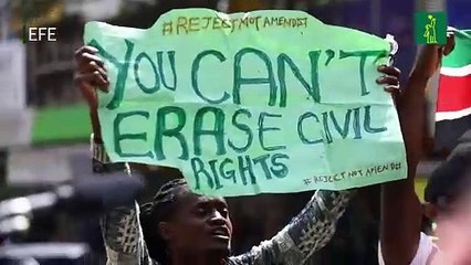 Los jóvenes vuelven a las calles de Kenia y el Gobierno aplaude la "moderación" policial