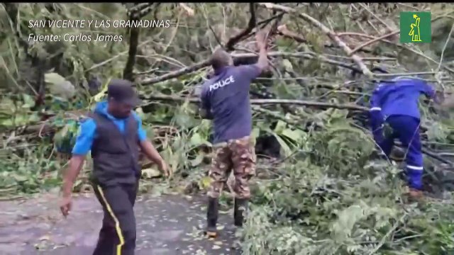 Beryl se fortalece a su paso por el Caribe y se convierte en huracán categoría 5