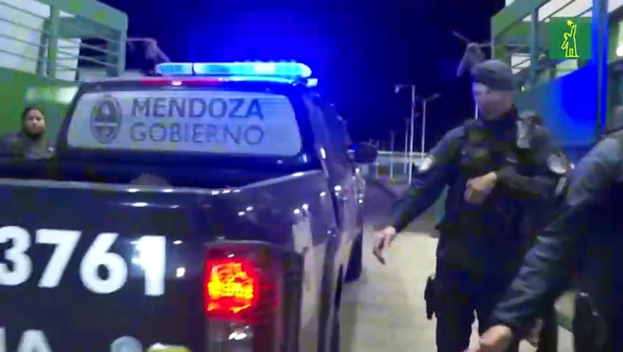 Rugbiers franceses acusados de violación en Argentina llegan a Mendoza