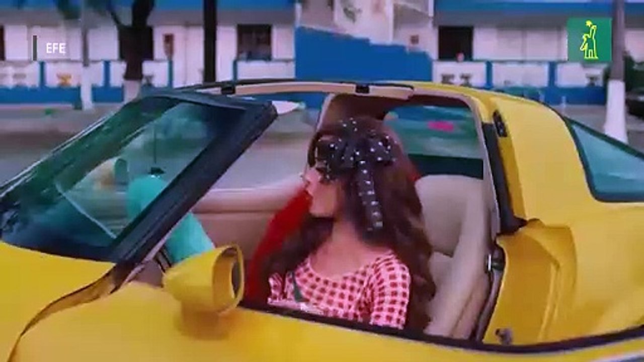 Gloria Trevi y María Becerra ahogan penas en el nuevo sencillo 'Borracha'