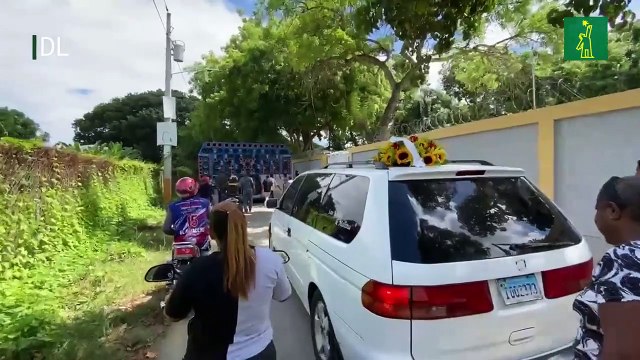 Familiares velan restos de beisbolista fallecido en accidente de tránsito en Santiago