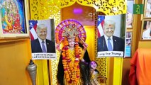 Radicales hindúes rezan por la salud de Donald Trump frente a la 