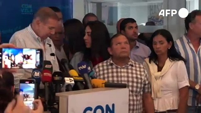 Opositora Machado denuncia arresto de 37 activistas durante campaña en Venezuela