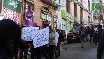 Juez dicta prisión preventiva contra tres militares que lideraron golpe fallido en Bolivia