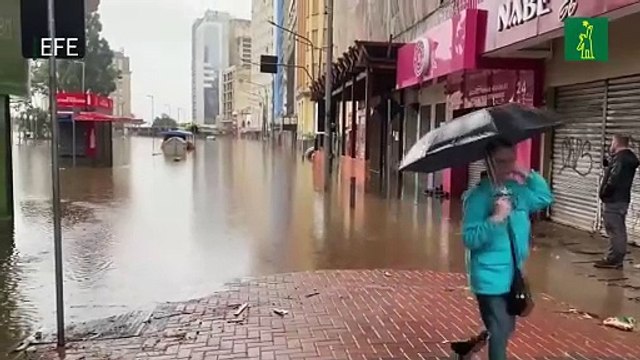 Inundaciones en Porto Alegre sumen al comercio en pérdidas millonarias
