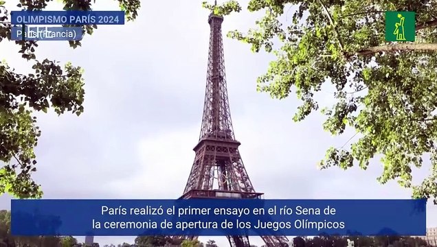 Ensayo inauguración Juegos Olímpicos 2024 sobre el Río Sena