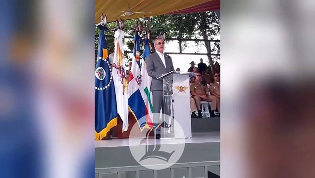 Abinader dice que respeta decisiones migratorias de EEUU contra Haití