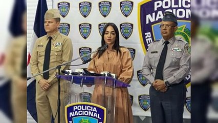 Las primeras medidas de Faride Raful