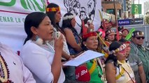 Indígenas de Ecuador reclaman la suspensión de la extracción de petróleo en la Amazonía