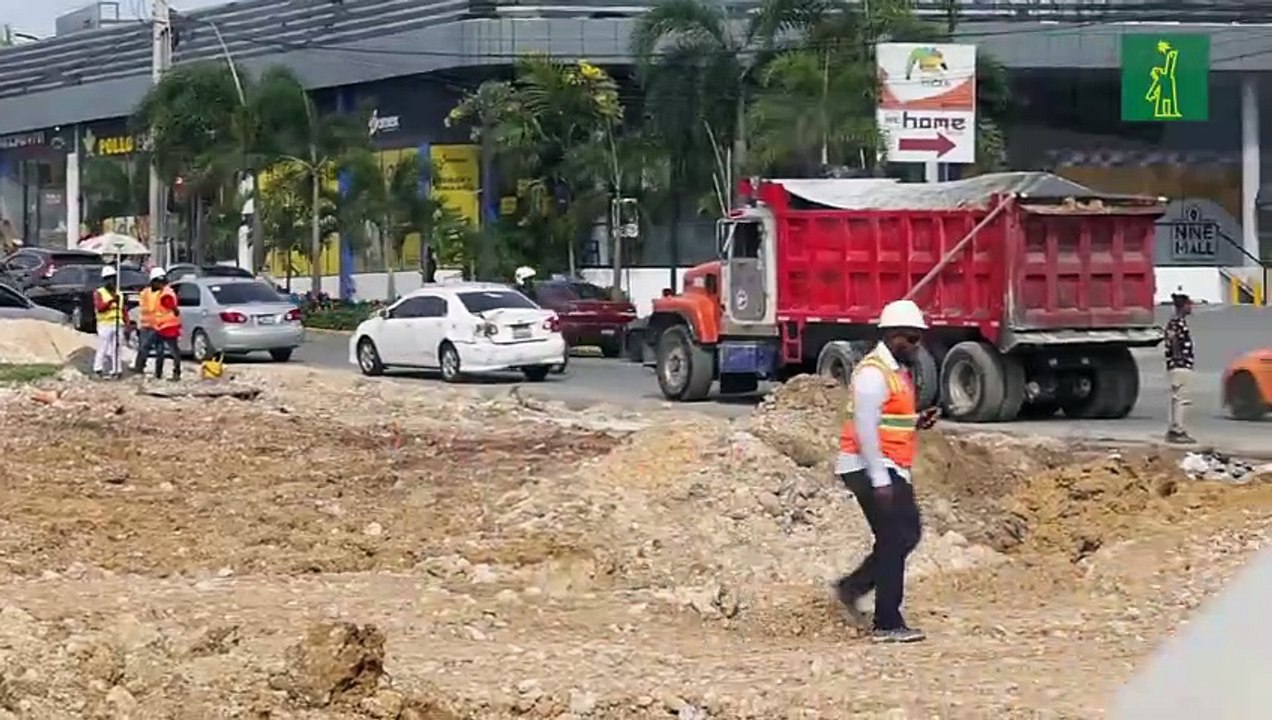 Para agosto estarán en funcionamiento los 12 carriles en el kilómetro 9 de la Autopista Duarte, promete Obras Públicas