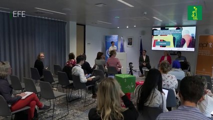 Un informe insta a Bruselas a tomar medidas contra la discriminación en la sanidad hacia los afrodescendientes.mp4