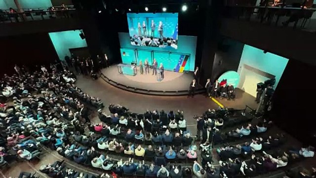 Los conservadores alemanes lideran una campaña electoral eclipsada por la extrema derecha