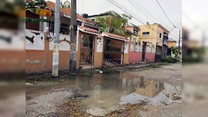 Charco afecta a familias cerca de la estación Mamá Tingó