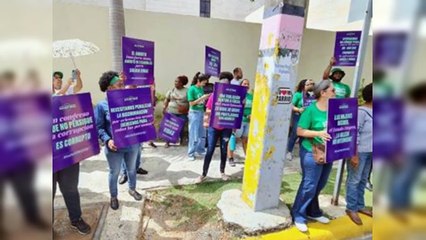 Código penal: protesta feminista en el Congreso Nacional
