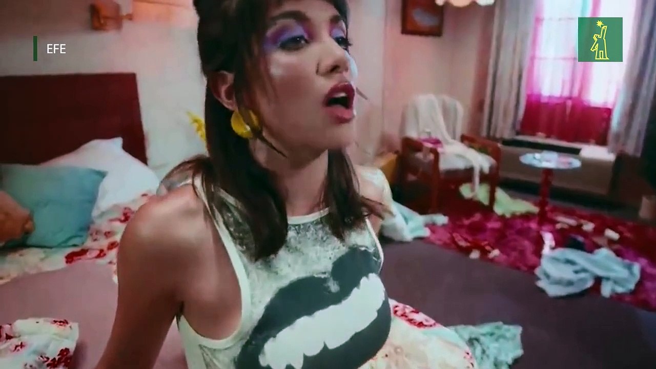 Gloria Trevi y María Becerra ahogan penas en el nuevo sencillo 'Borracha'